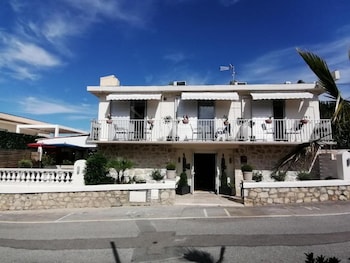 hotel miramar cap dantibes