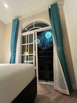 hanz sunset hotel and spa
