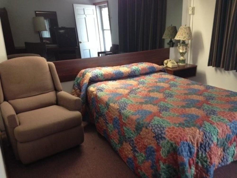 Orchard Park Inn,Orchard Park>>Buffalo,2 star