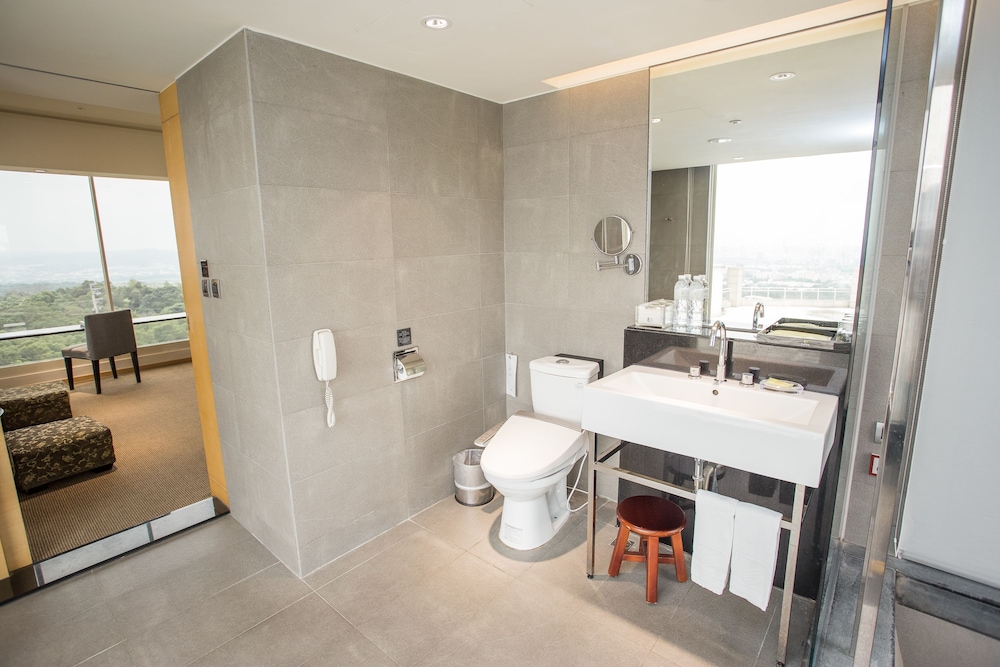freshfields hotel