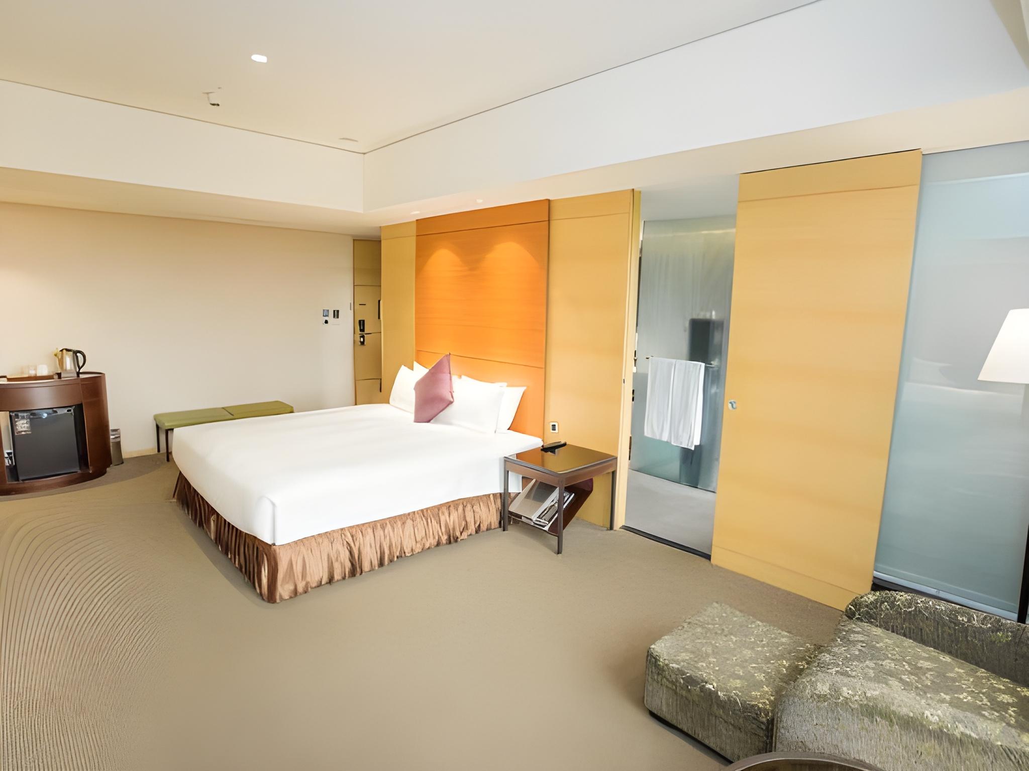 freshfields hotel