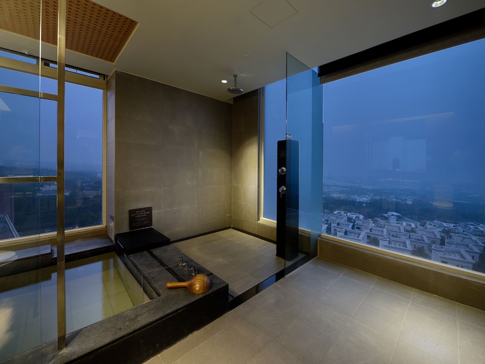 freshfields hotel