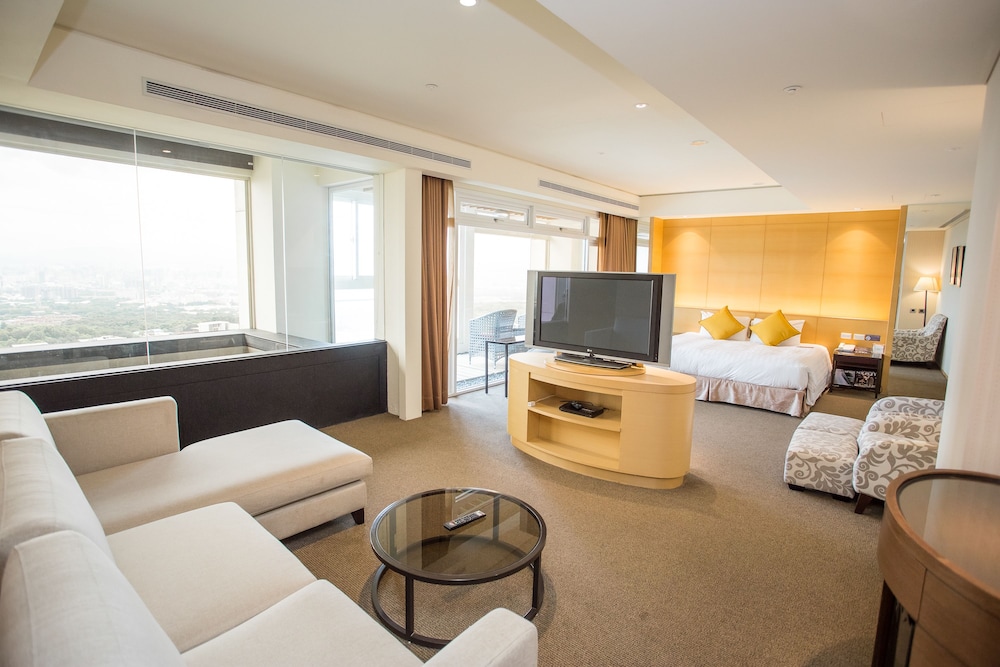 freshfields hotel