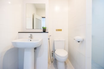 the fifth residence hotel