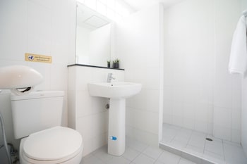 the fifth residence hotel