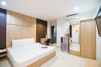 the fifth residence hotel