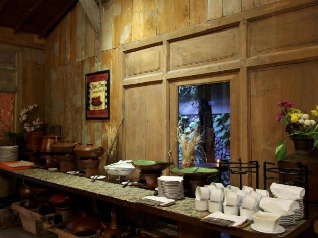 rumah batu boutique hotel
