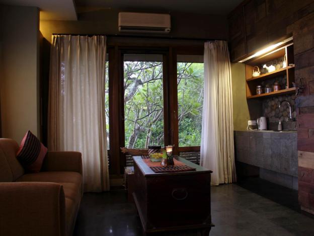 rumah batu boutique hotel