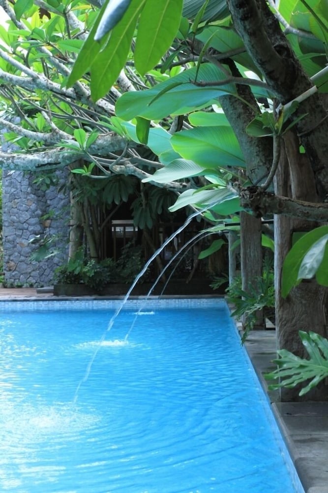 rumah batu boutique hotel