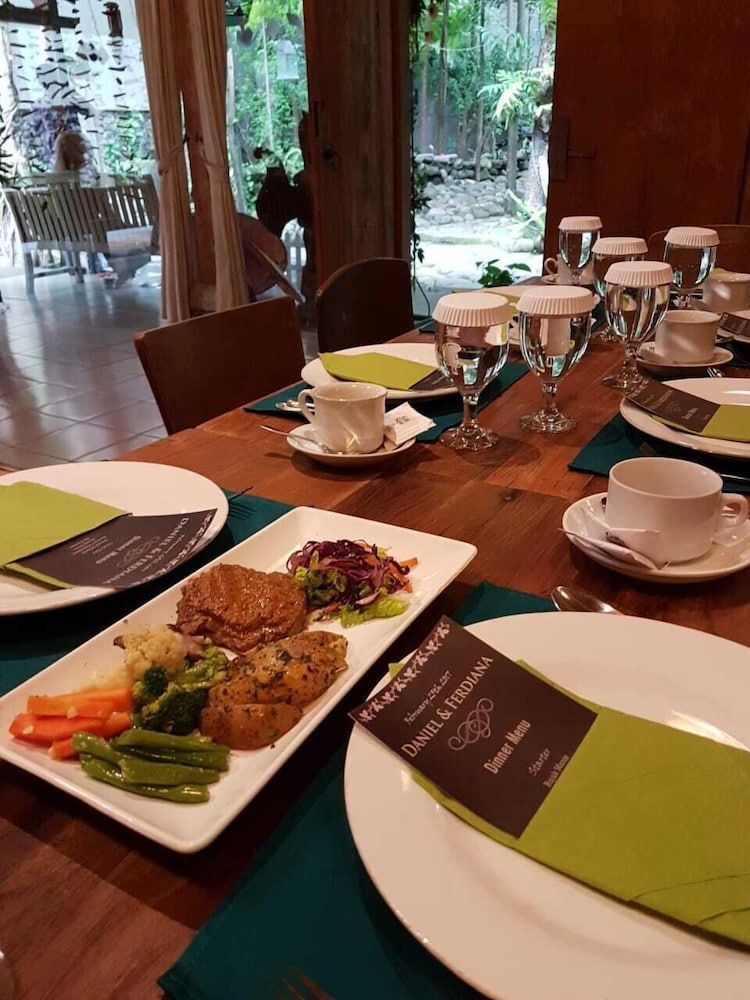 rumah batu boutique hotel