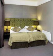 the leeson inn