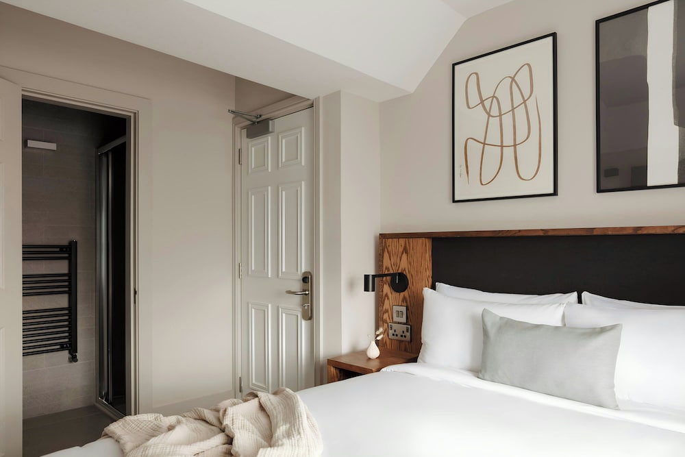 the leeson inn