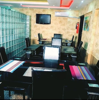 kilo royal hotel