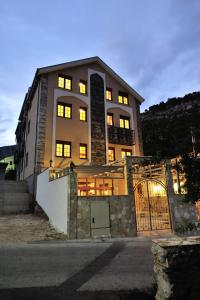 Hotel Blagaj,,3 star
