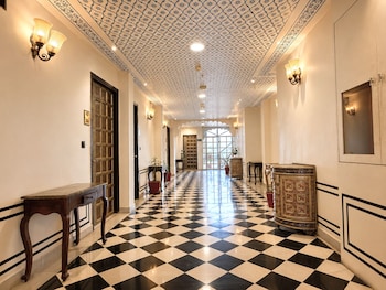 amar mahal luxury boutique hotel near fateh sagar lake udaipur