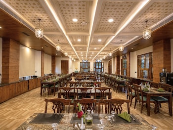 amar mahal luxury boutique hotel near fateh sagar lake udaipur