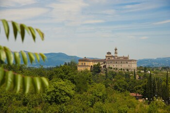 hu firenze certosa camping in town