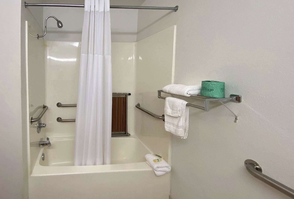 motel 6 mcalester ok south