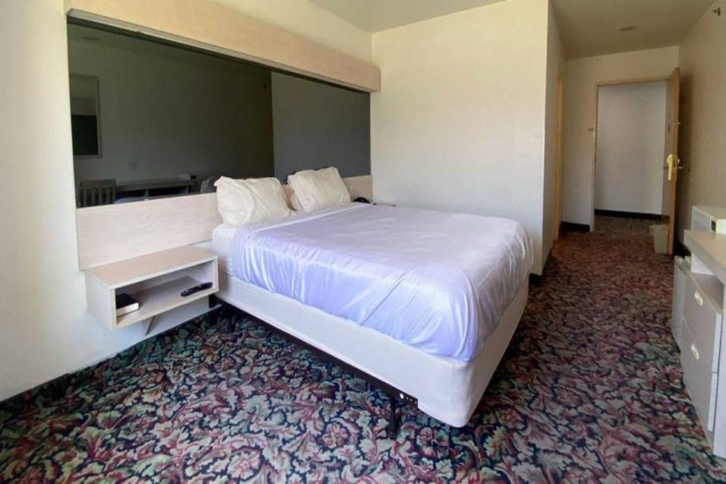 motel 6 mcalester ok south