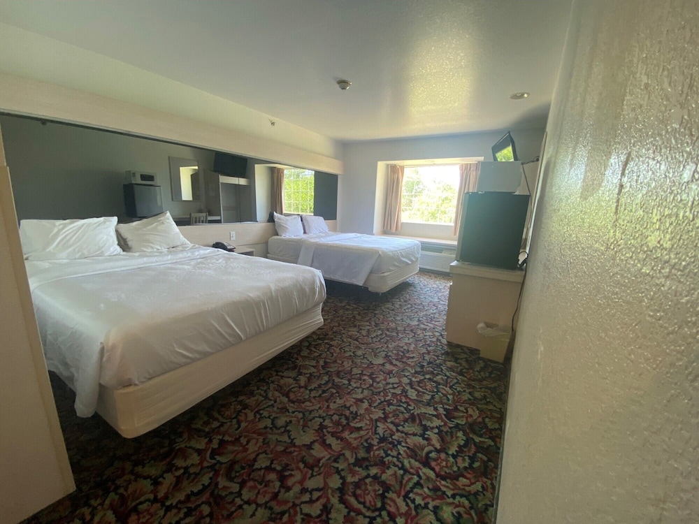 motel 6 mcalester ok south