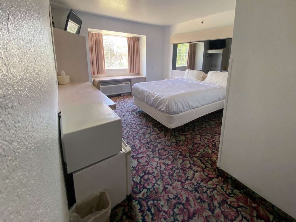 motel 6 mcalester ok south