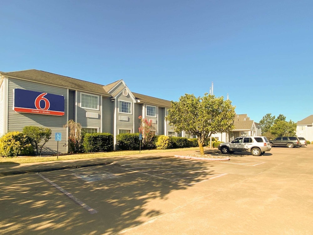 motel 6 mcalester ok south