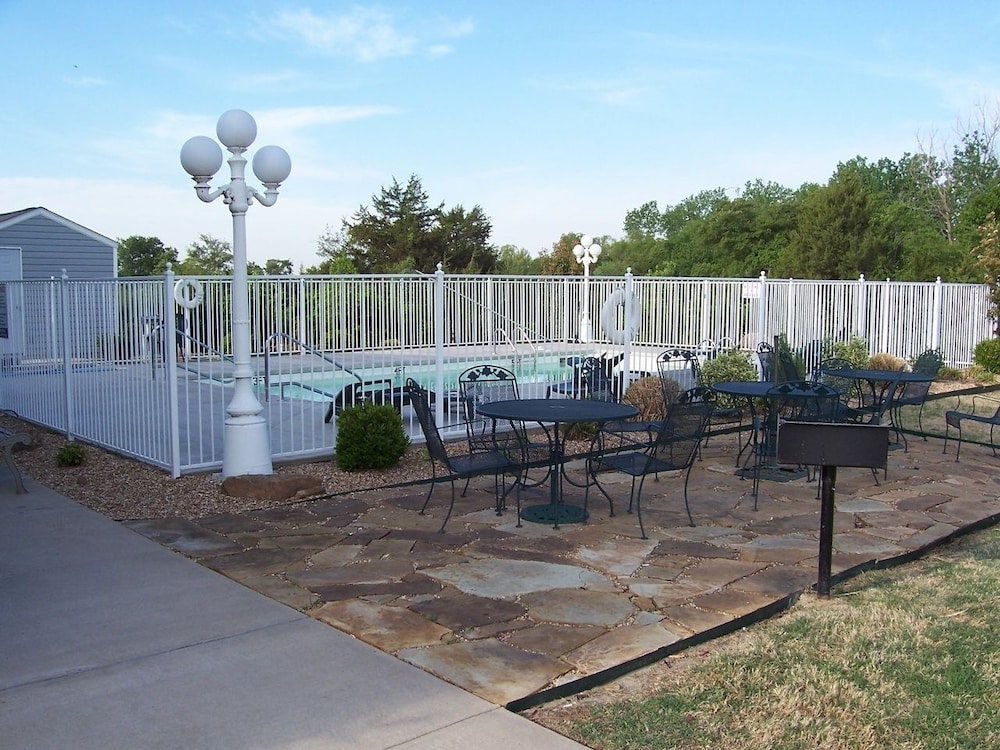 motel 6 mcalester ok south