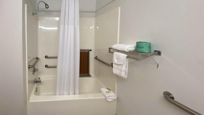 motel 6 mcalester ok south