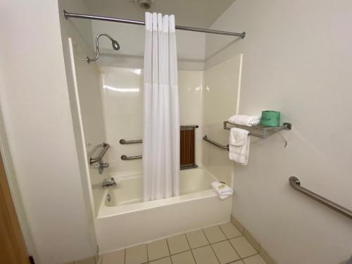 motel 6 mcalester ok south