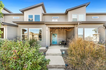 stylish music inspired retreat near old town fc