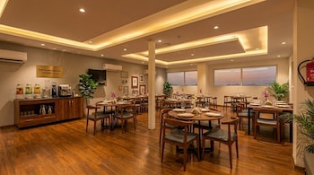 yashobhoomi airport hotel grand tashree