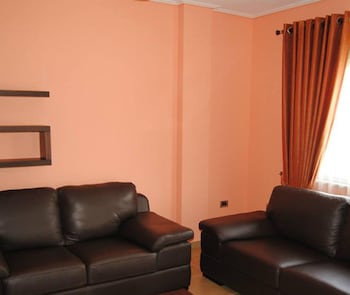 lion gate hotel