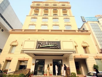 radisson hotel jalandhar grand windsor resorts ltd
