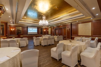 radisson hotel jalandhar grand windsor resorts ltd