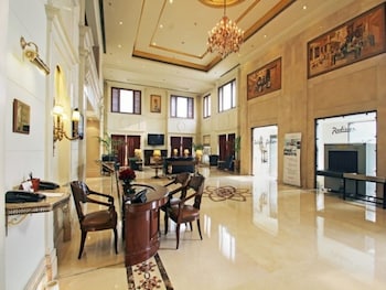 Radisson Hotel Jalandhar Grand Windsor Resorts Ltd,,4 star