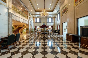 radisson hotel jalandhar grand windsor resorts ltd