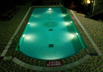 radisson hotel jalandhar grand windsor resorts ltd