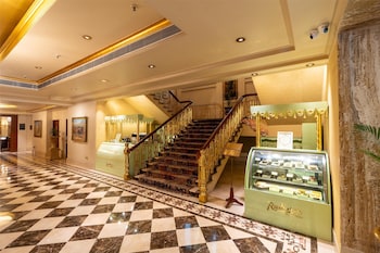 radisson hotel jalandhar grand windsor resorts ltd