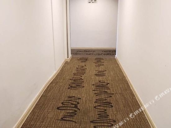 hanting hotel yinchuan gulou xinhua street