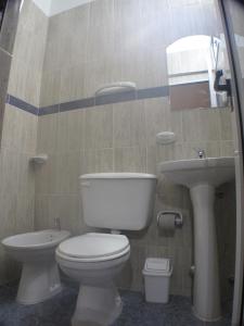 los cedros hotel