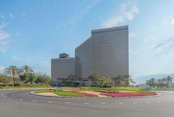 hyatt regency dubai