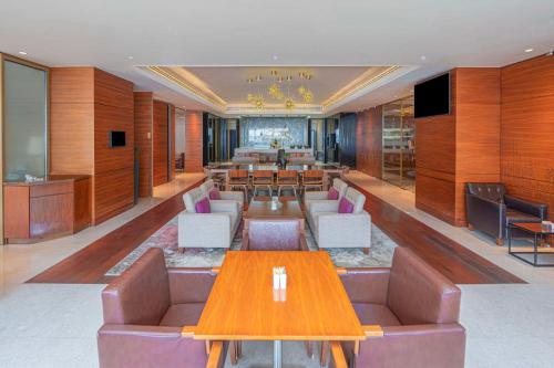 hyatt regency dubai