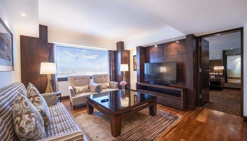 hyatt regency dubai