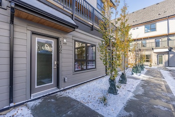 skyline 102 mountain view townhouse ac heated pool hot tub