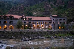 Tufenkian Avan Dzoraget Hotel,Dsegh>>Dilijan,4 star