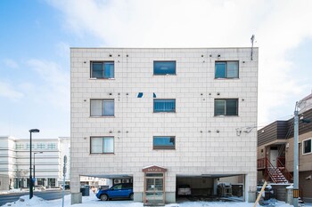 Silk Court 202,,4 star