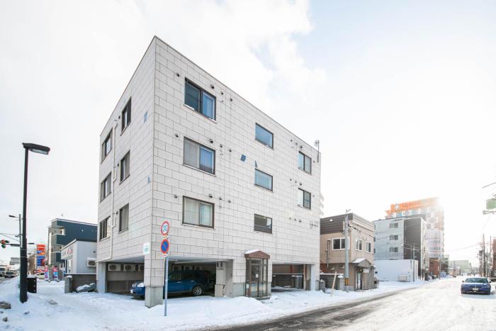 silk court 202