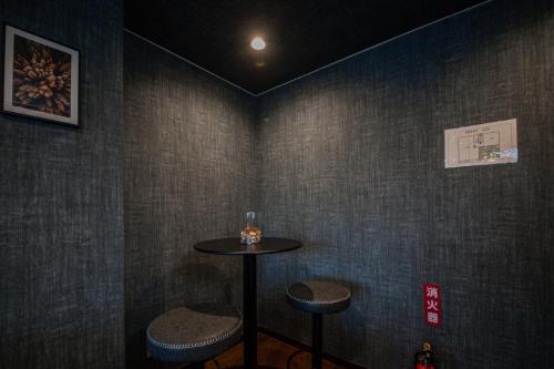 silk court 202