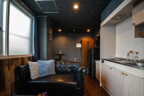silk court 202