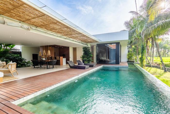 green flow villas complex ubud